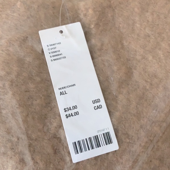 NWT UO Nubby Cozy Blanket Scarf Beige - Picture 5 of 8